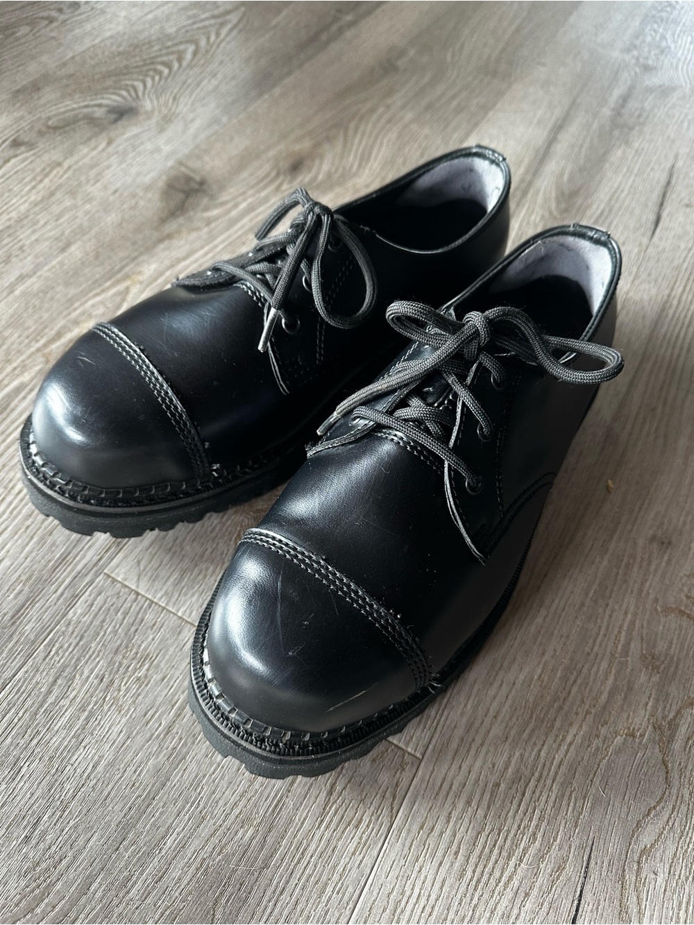 Demonia RIOT-05 Unisex Oxfords